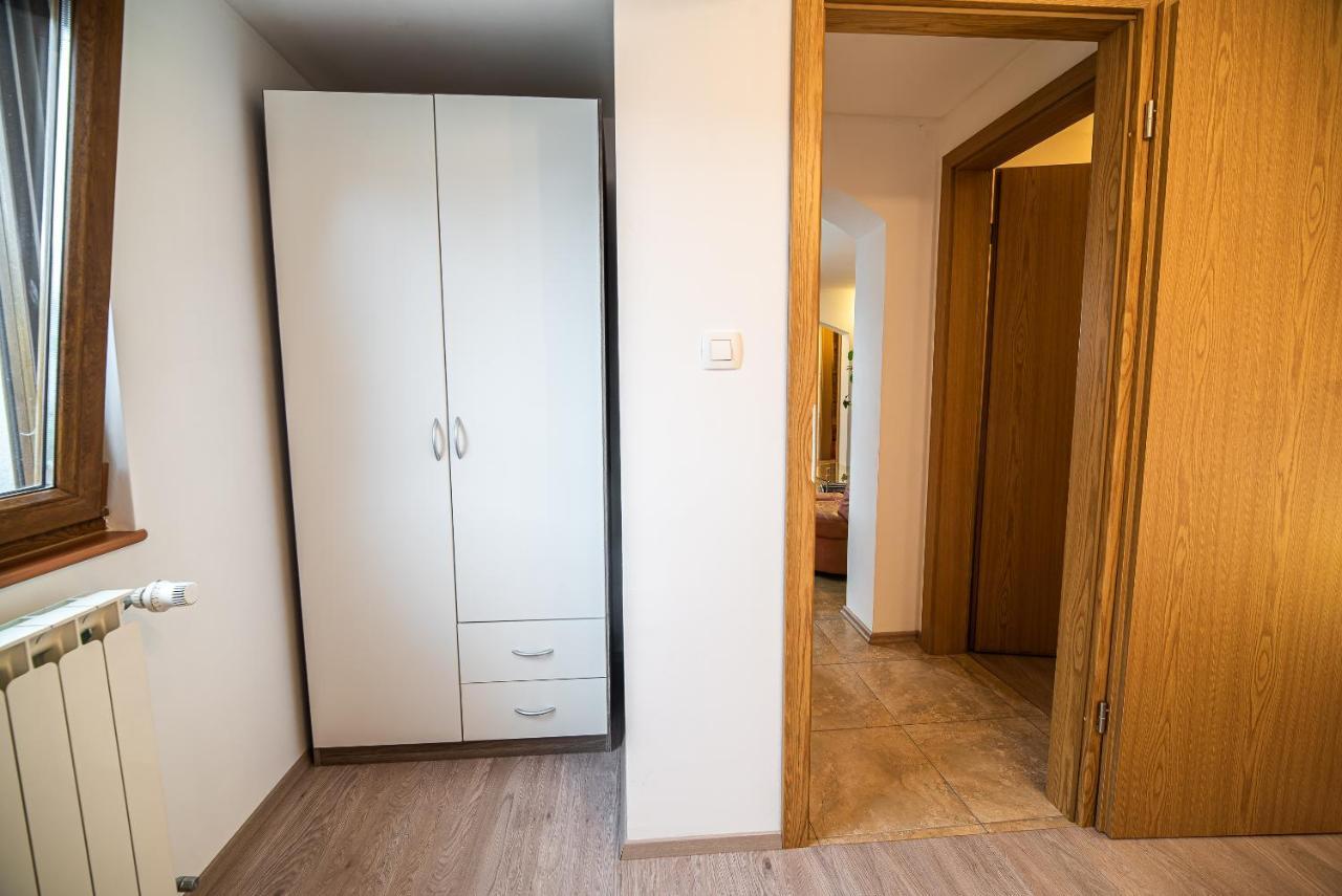 Apartments Ole Толмин Екстериор снимка